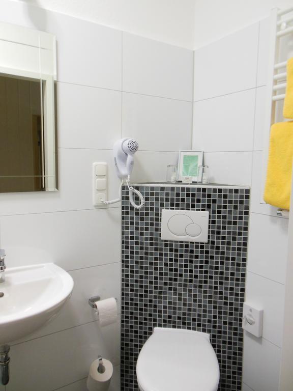 Hotel Alt-Rodenkirchen Köln Værelse billede