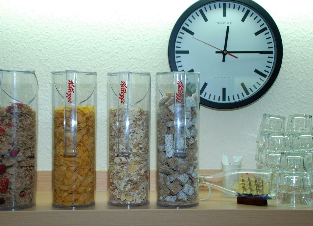 Hotel Alt-Rodenkirchen Köln Eksteriør billede